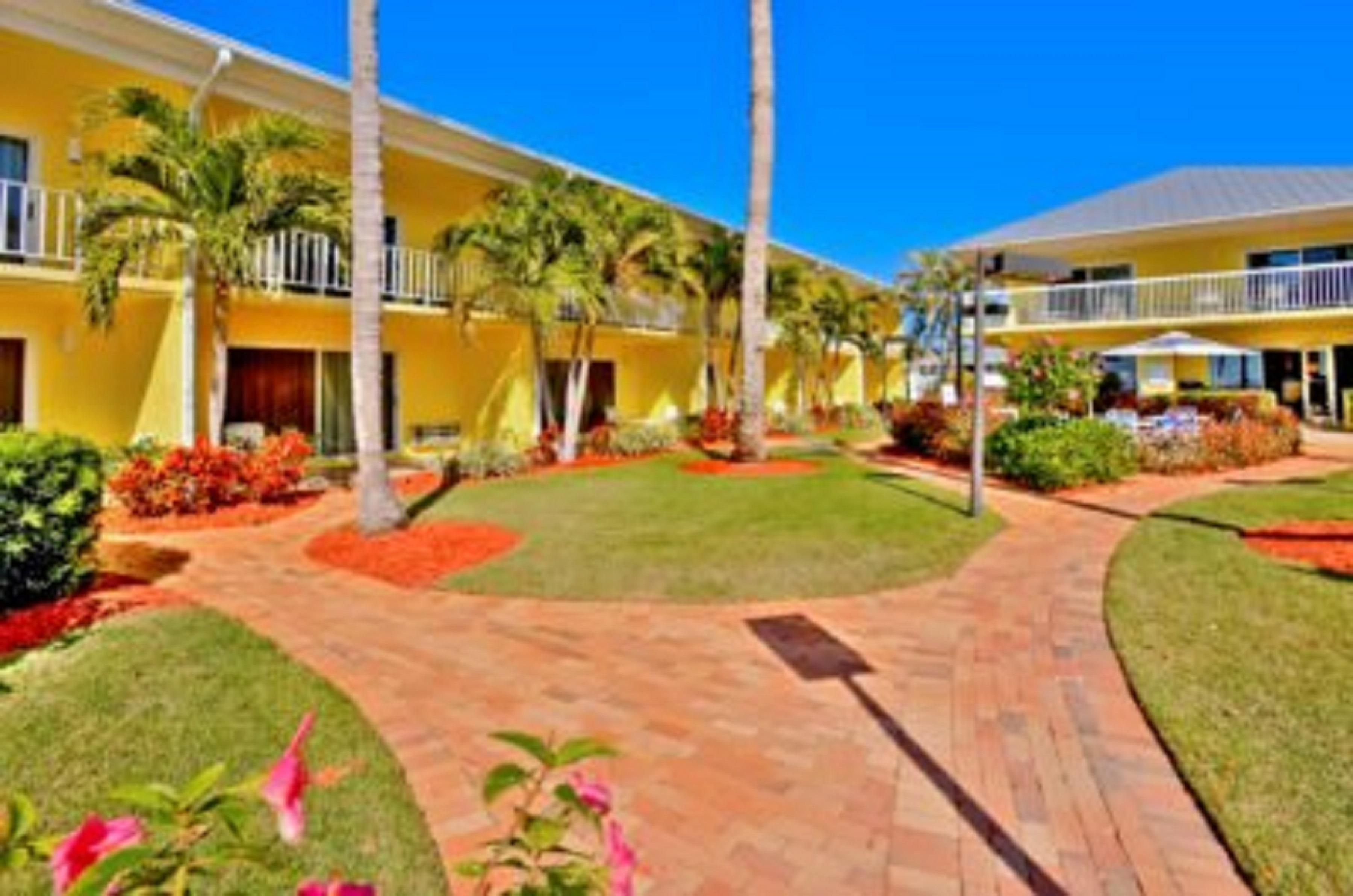 פורט מאיירס Sandpiper Gulf Resort מראה חיצוני תמונה
